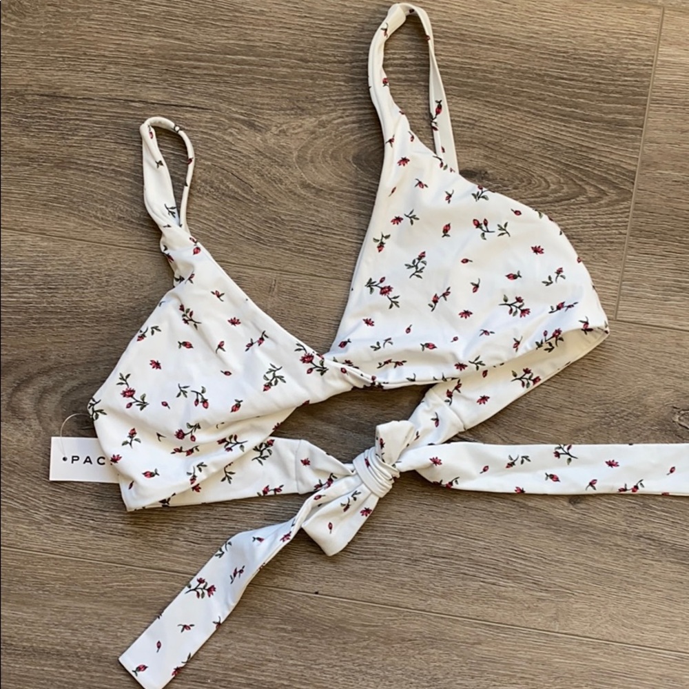 Kirra ‘Rose’ Knotted Bralette Bikini Top - Picture 5 of 8